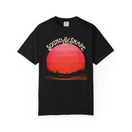 Sound&Shape - 3 Figures In The Sun Shirt